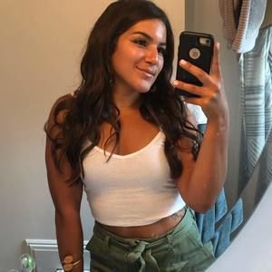 Meet your Posher, Brianna